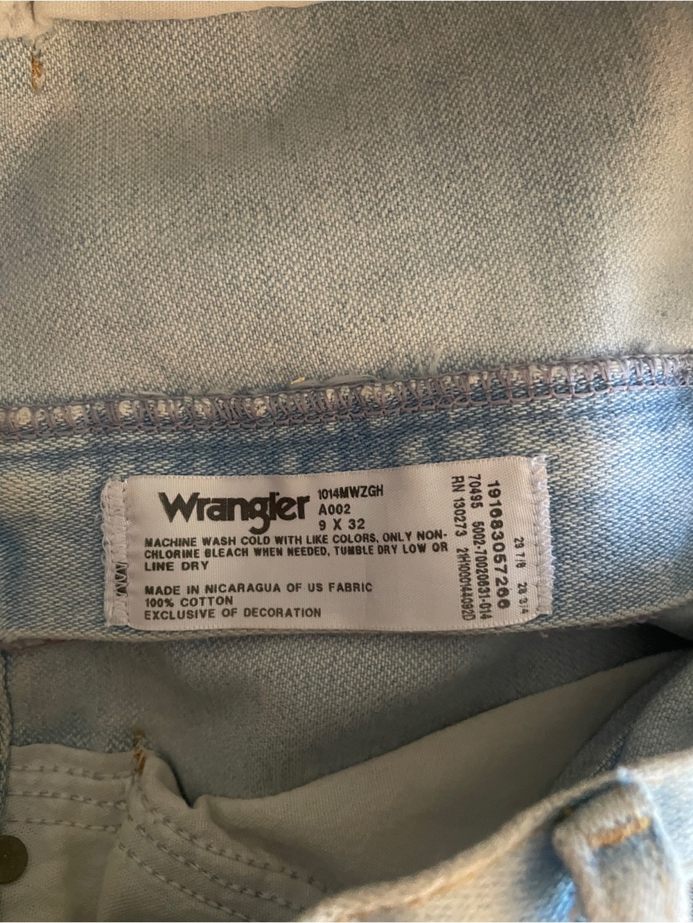 Wrangler Straight Leg Jeans - Picture 3 of 5